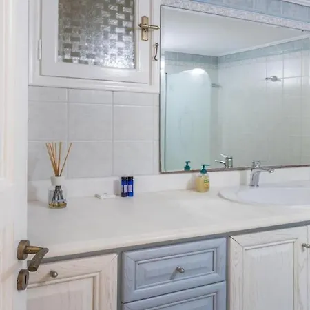 Of Aegean - Family Vintage Lux Apartment Ermoupoli